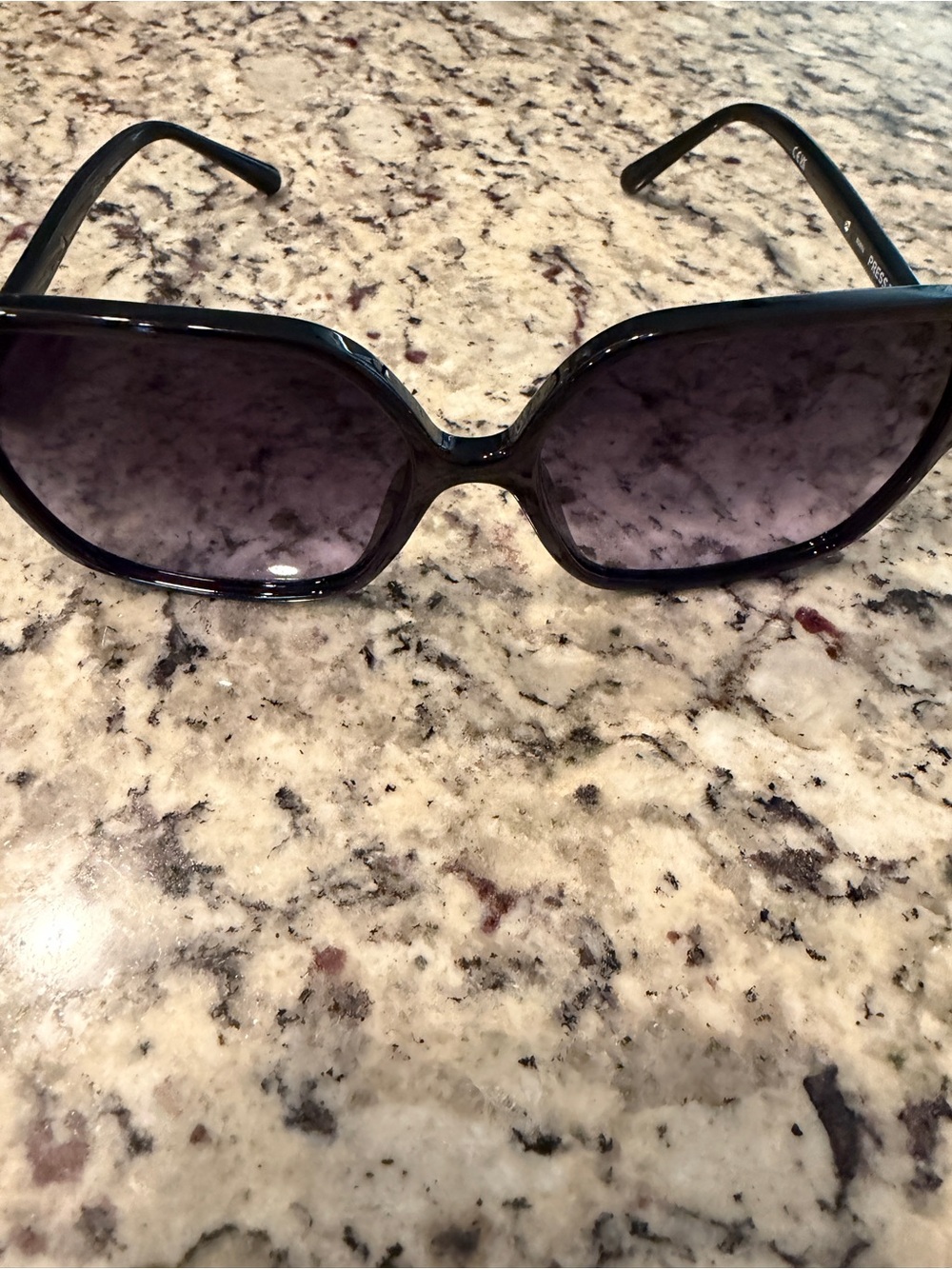 Quay Press Tour Black Sunglasses